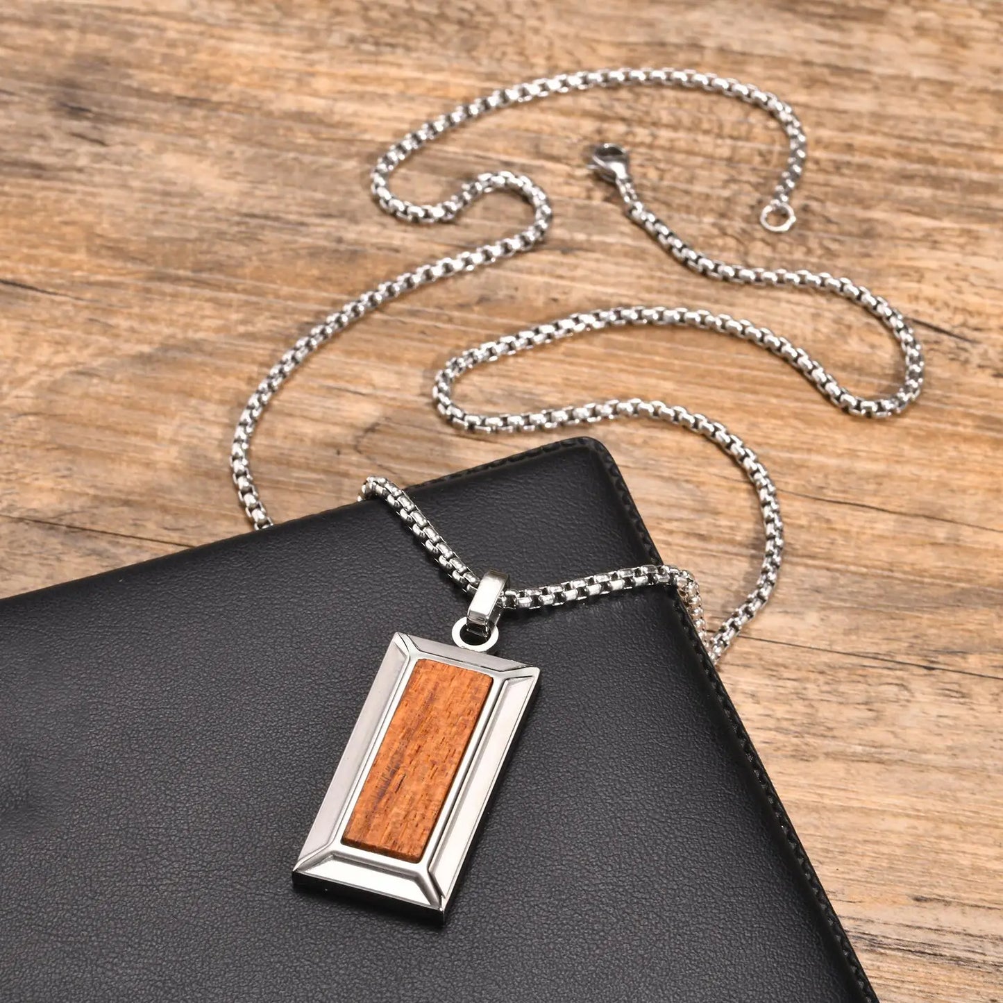 Luxury Brazil Rosewood Pendant Necklaces